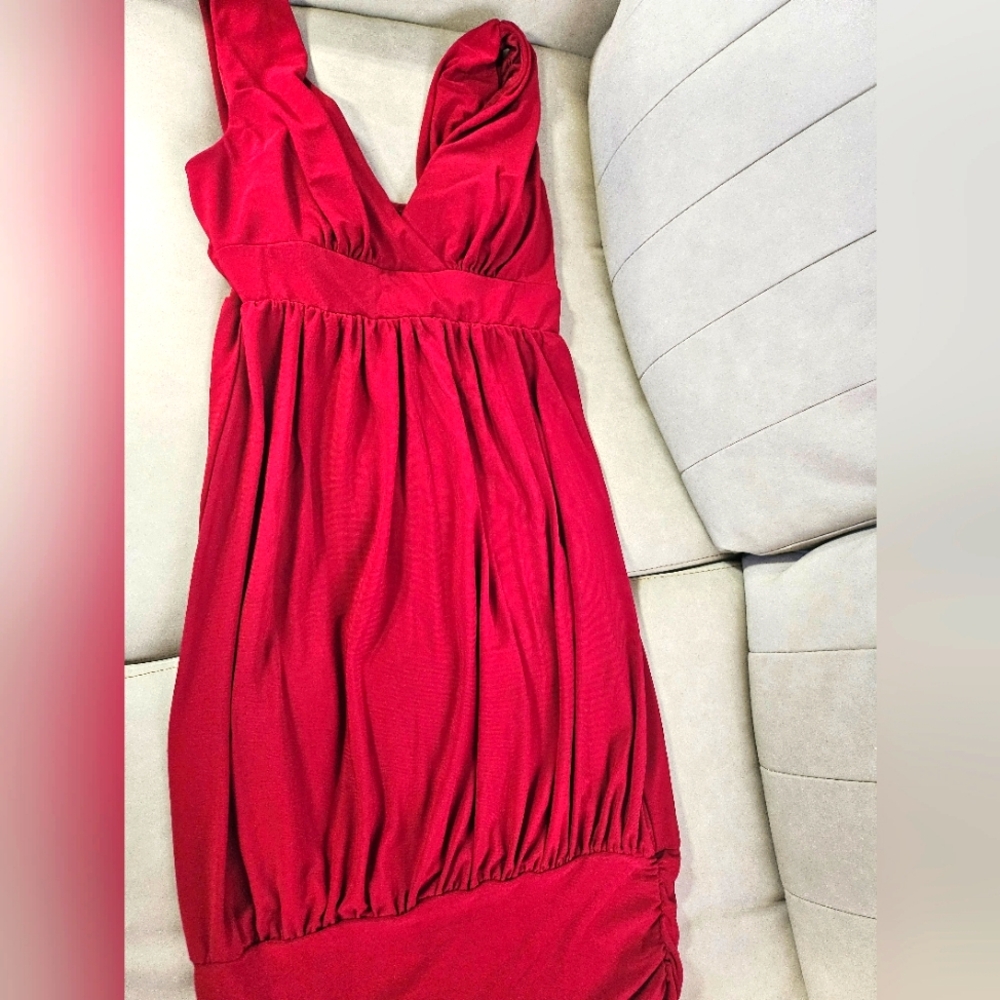 Red Dress M XOXO Brand short, loose in the middle semi formal